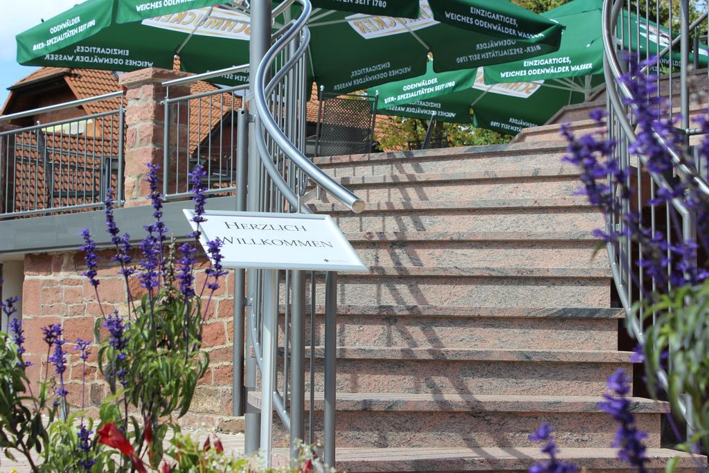 Hotel Drei Lilien Waldbrunn  Exterior photo