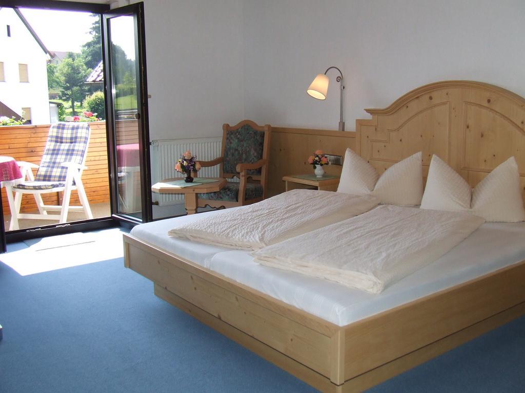 Hotel Drei Lilien Waldbrunn  Room photo